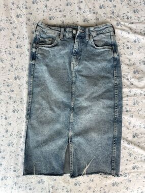 H&M Light Blue Denim Pencil Skirt with Front Slit